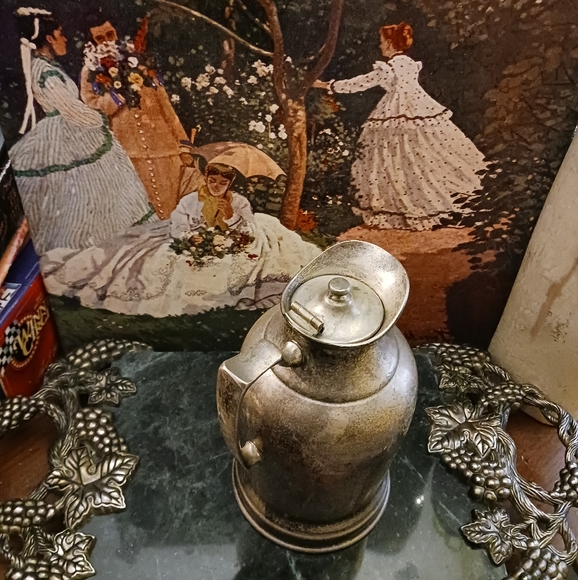 🇺🇲Antique Server Grand Silver Co.Wear Brite Nickel Silver Pitcher,Gift!🛍 - Picture 7 of 16